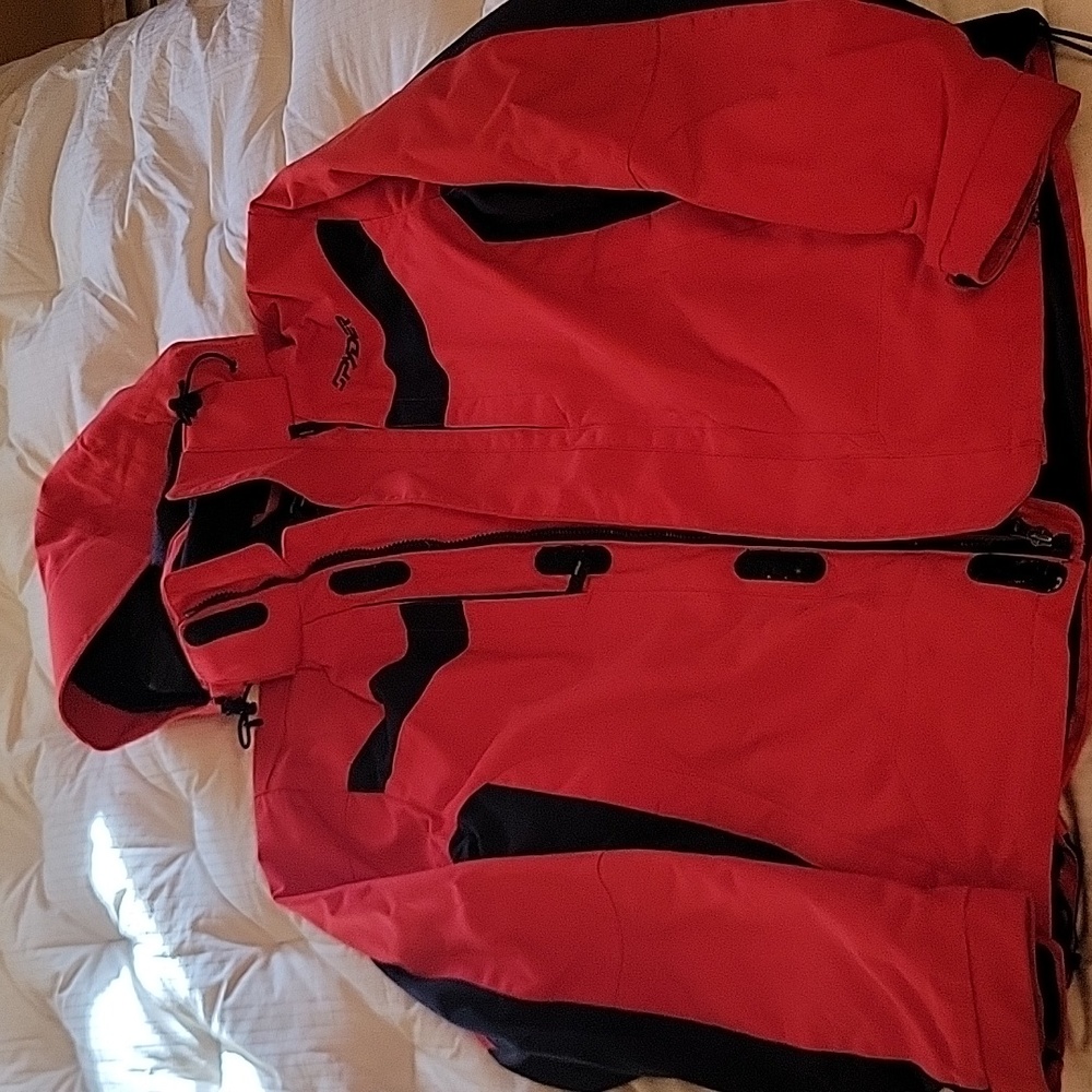 Spyder men’s ski and snowboard jacket. NWOT